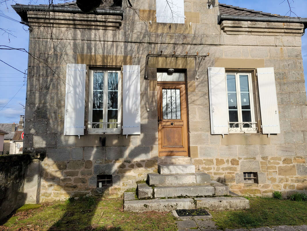 Maison à BRIVE-LA-GAILLARDE