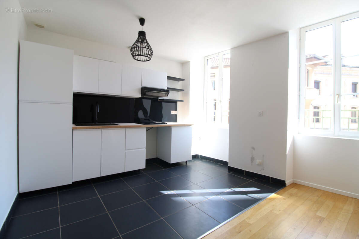 Appartement à SAINT-AFFRIQUE