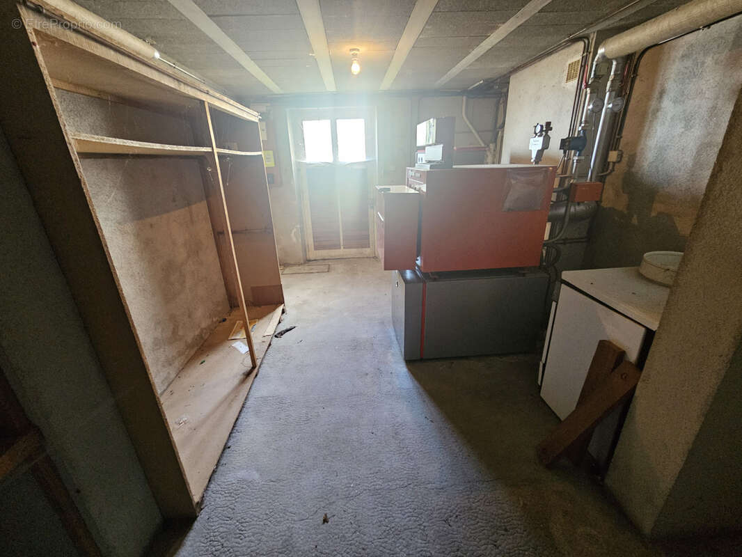 Maison à CHATEAUNEUF-LA-FORET