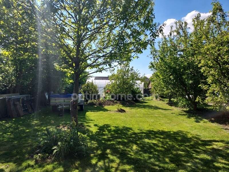 Maison à MARCILLE-LA-VILLE