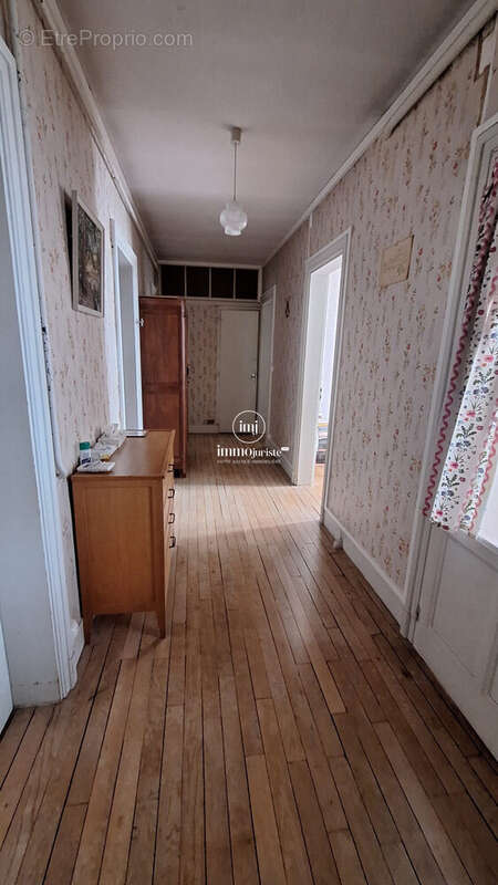 Maison 243 m² à Limoges  - photo 6
