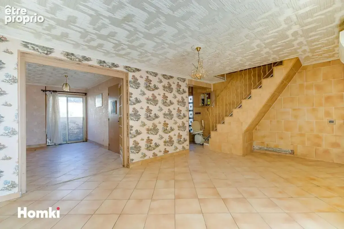 Maison/Villa T4 de 83 m² à Marseille 13013 - photo 5