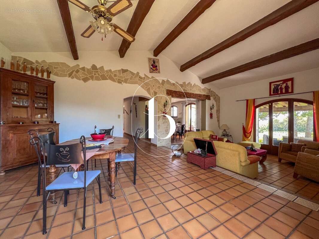 Maison 206 m² à Saint-Alexandre  - photo 16