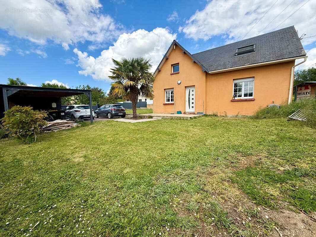 Maison à SAINT-NICOLAS-D'ALIERMONT