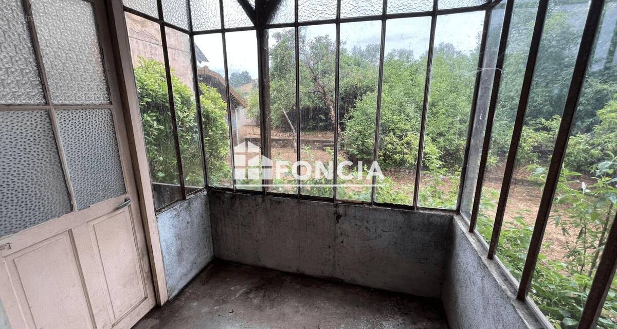 Appartement à CHARLIEU