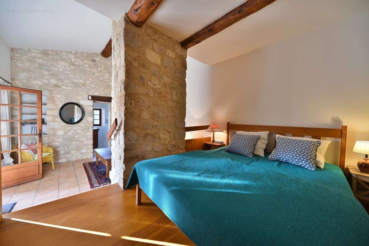 Maison à UZES