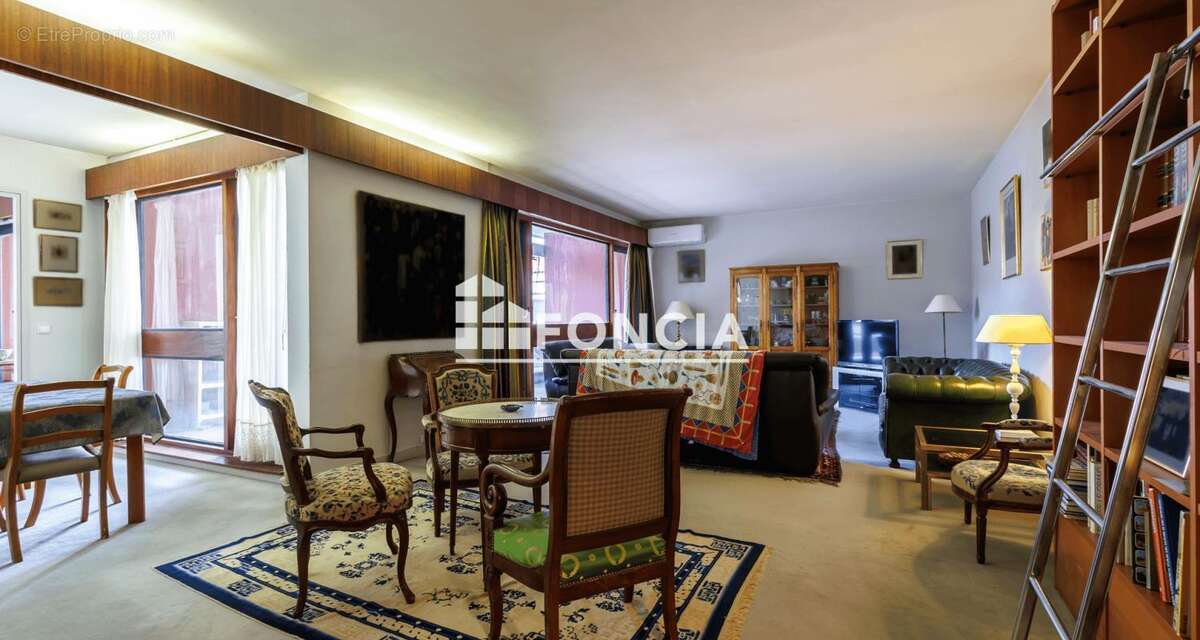Appartement à ORANGE