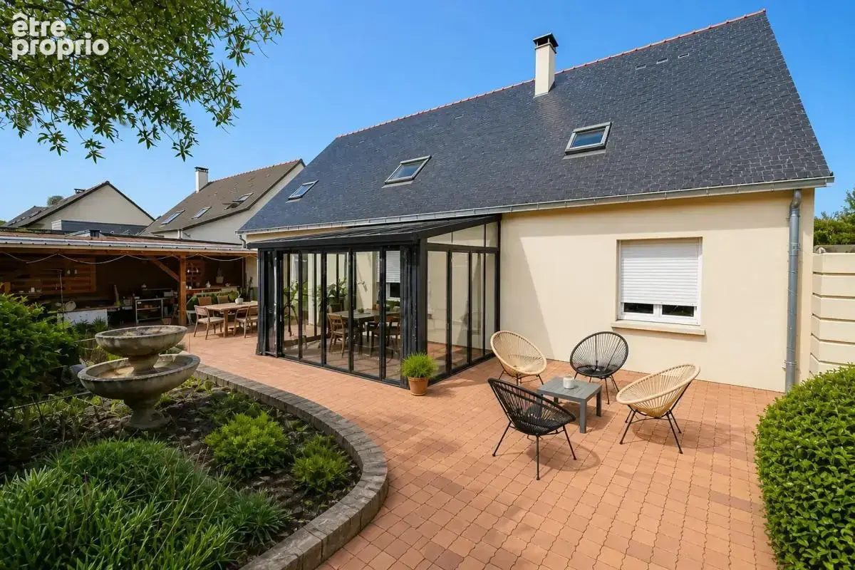 Maison à THOUARCE