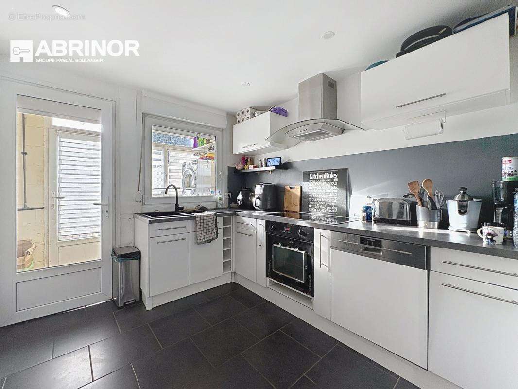 Maison à FACHES-THUMESNIL