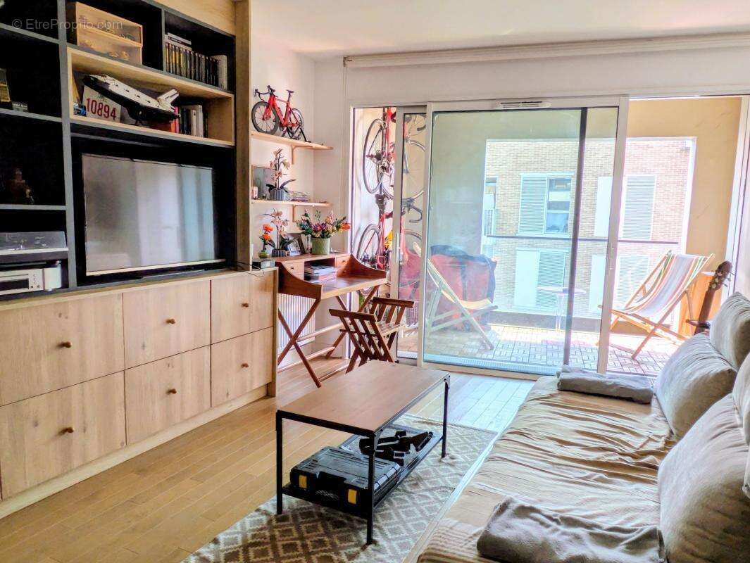Appartement à vendre 2 pièces BORDEAUX Bassins à flot (33) - photo 7
