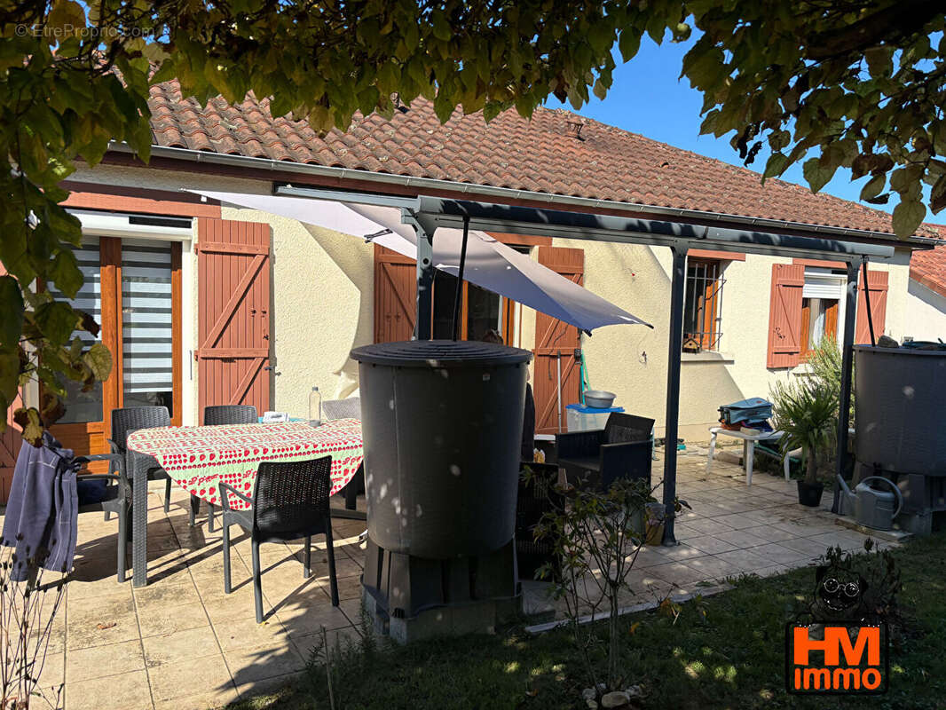 Maison à CONDAT-SUR-VIENNE