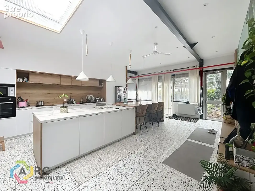 Appartement à SAINT-CYR-EN-VAL