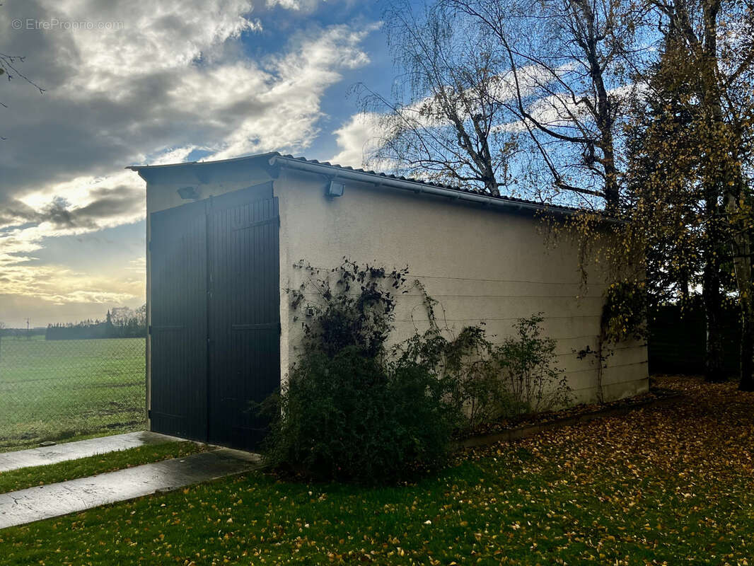 Maison à COULOMMIERS