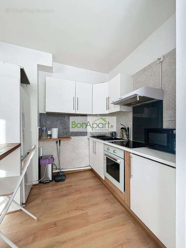 Appartement à CORBEIL-ESSONNES