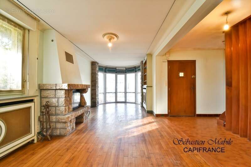 Maison à PLEINE-FOUGERES