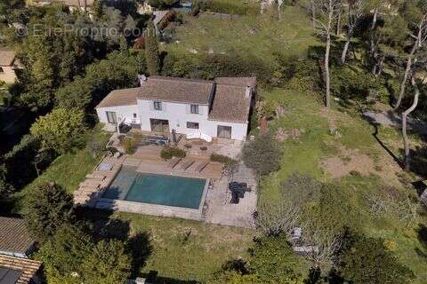Maison à MOUGINS