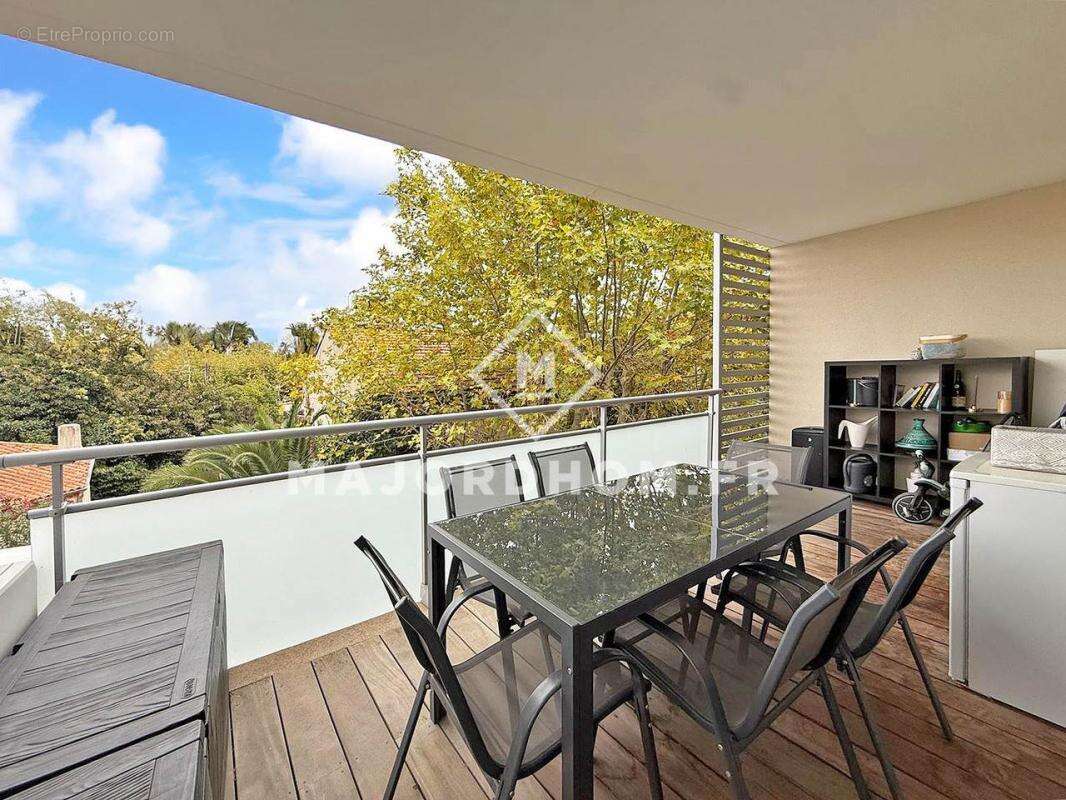 Appartement à MARSEILLE-8E