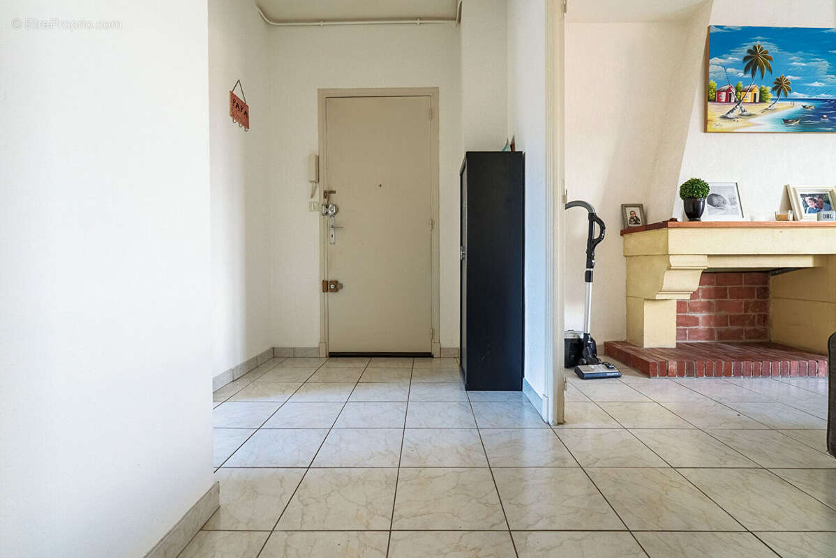 Appartement à CARCASSONNE