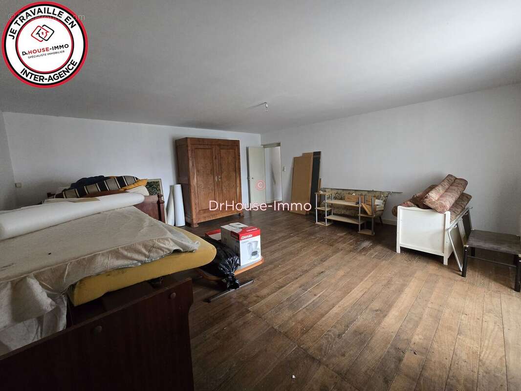 Maison 175 m² à Exoudun  - photo 6