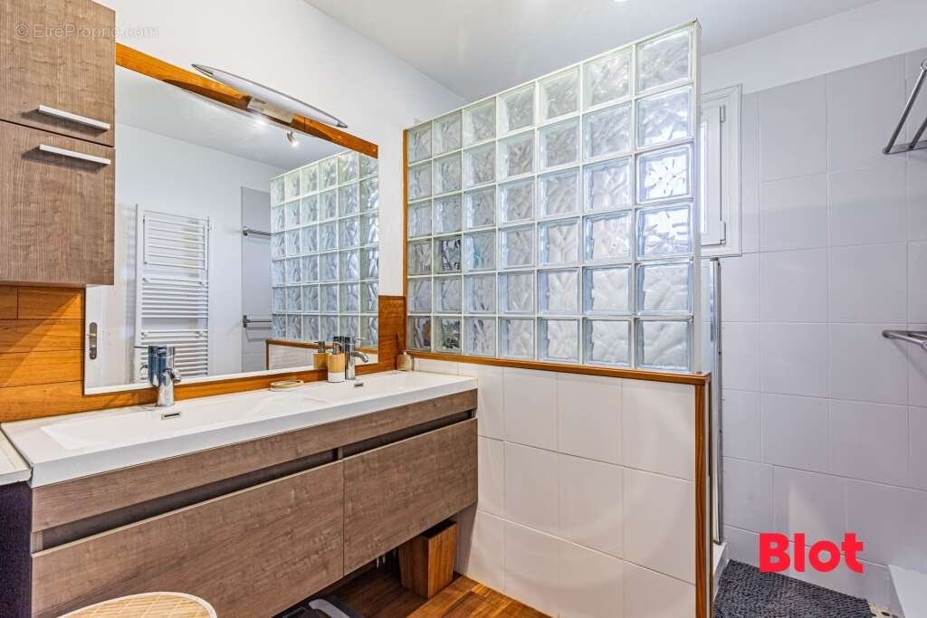 Maison 105 m² à Saint-Herblain  - photo 8