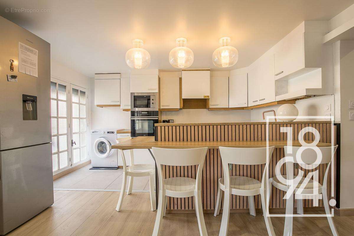 Appartement à MARSEILLE-16E