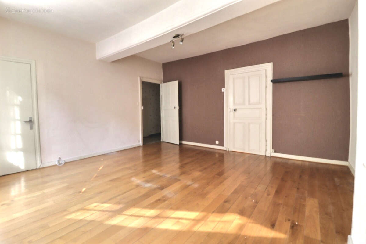 Maison à BUXY