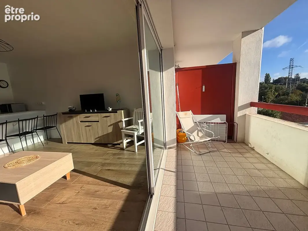 T2 équipé avec terrasse et superbe vue dégagée - photo 23