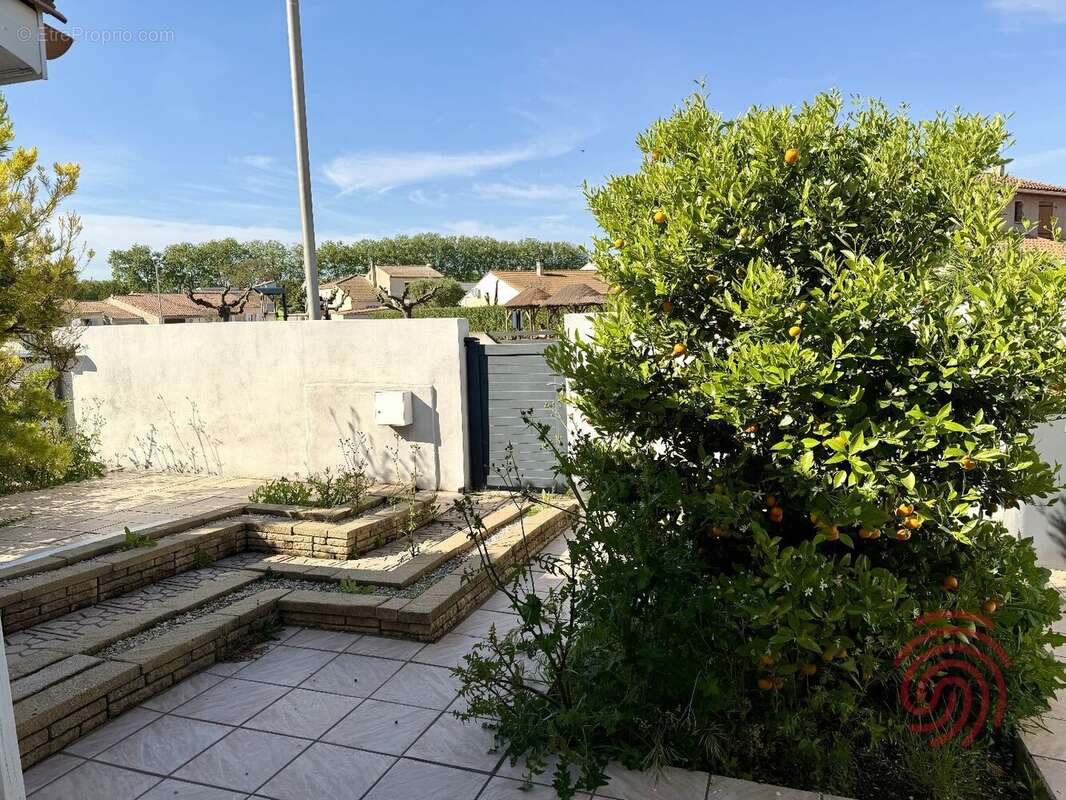 Maison à VILLENEUVE-LES-BEZIERS