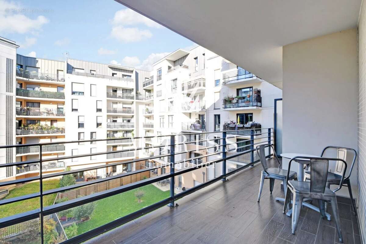 Appartement à ASNIERES-SUR-SEINE