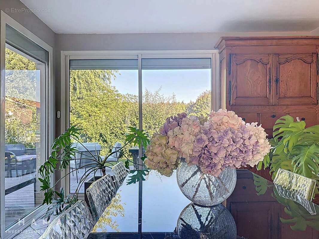 Maison à SAINTE-FOY-LES-LYON