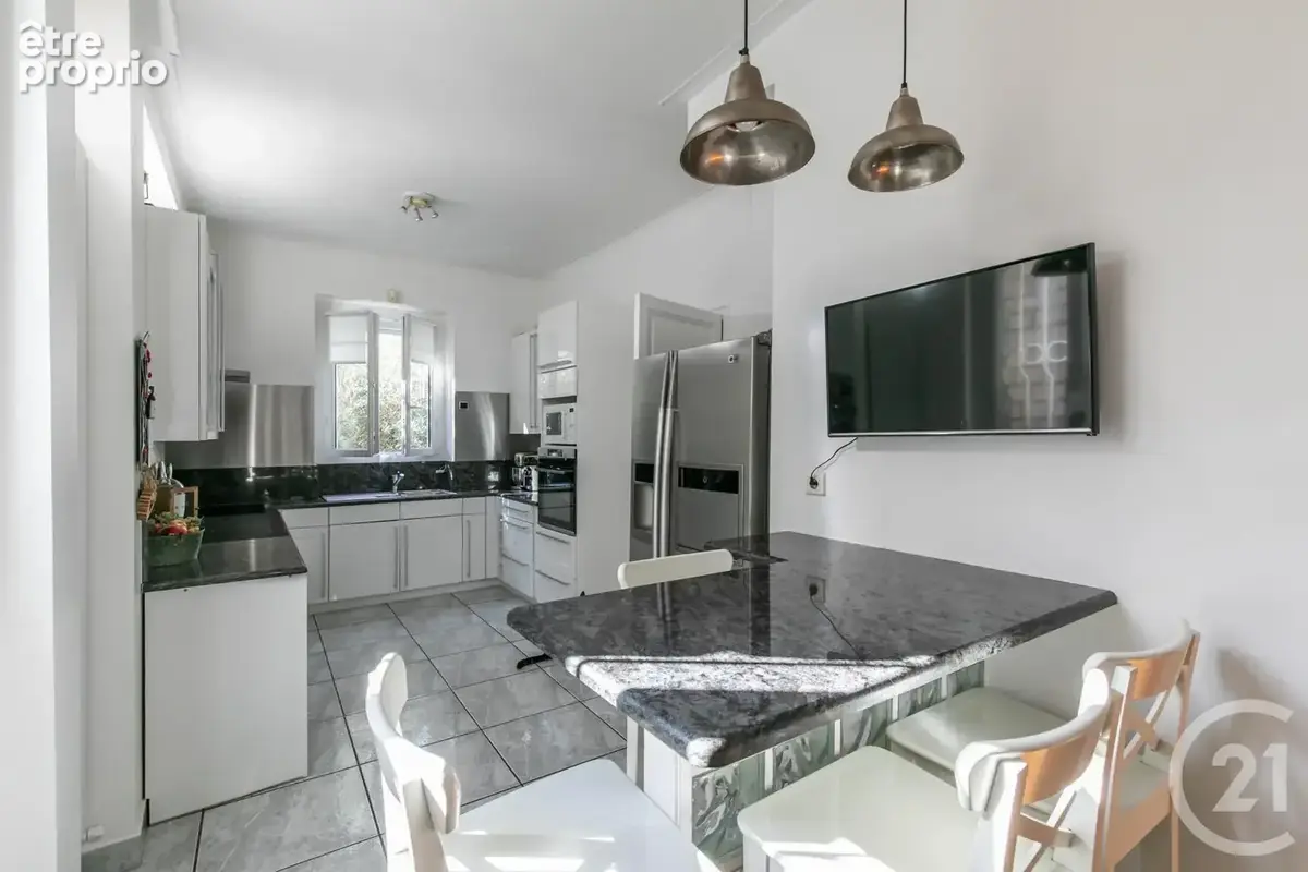 Maison 6 pièces 173 m² à vendre à Saint-Maur-Des-Fosses (94100) - photo 11