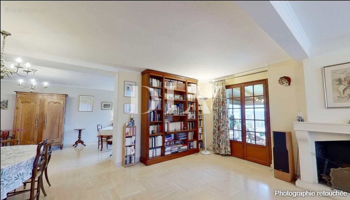 Maison à VULAINES-SUR-SEINE