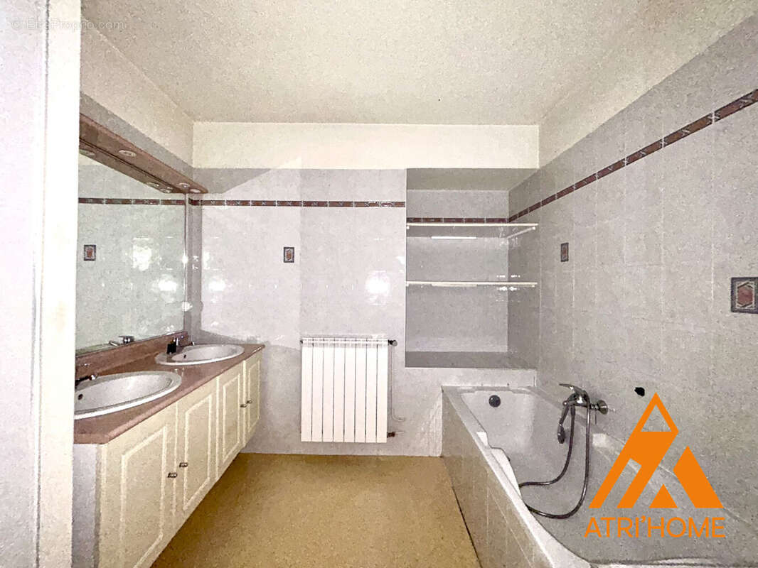 Appartement à AURILLAC