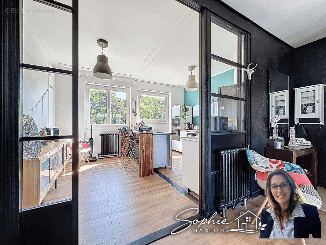 Appartement à SAINTE-FOY-LES-LYON