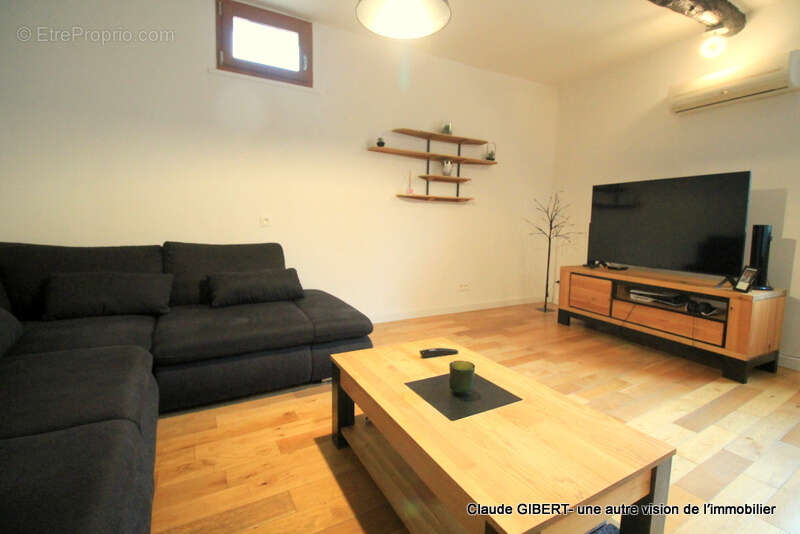 Appartement à LOUPIAN