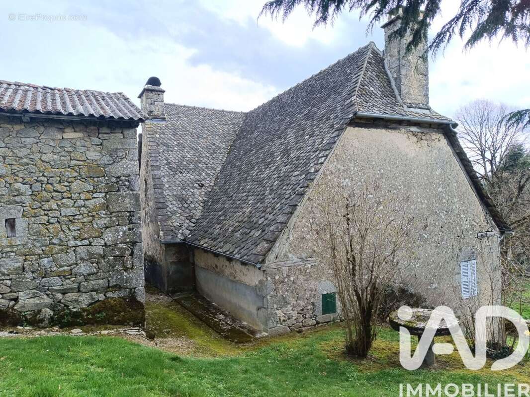 Maison 87 m² à Ladinhac  - photo 4