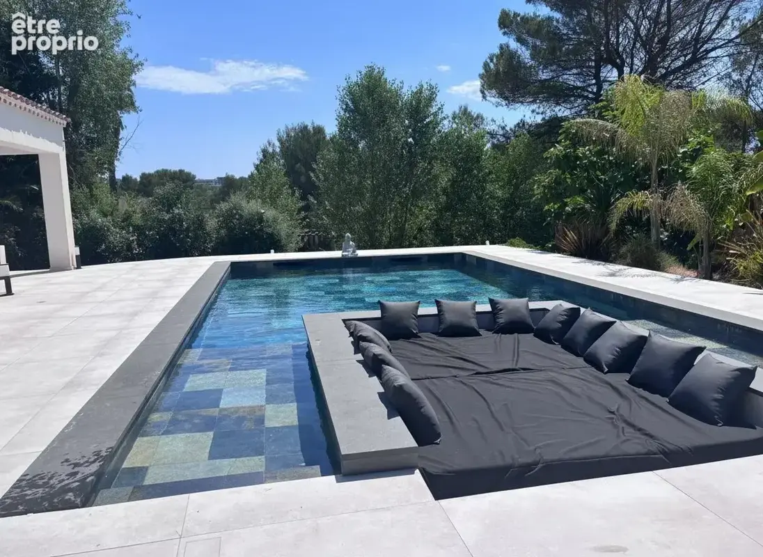Superbe villa rénovée au cœur du golf de valescure - photo 2