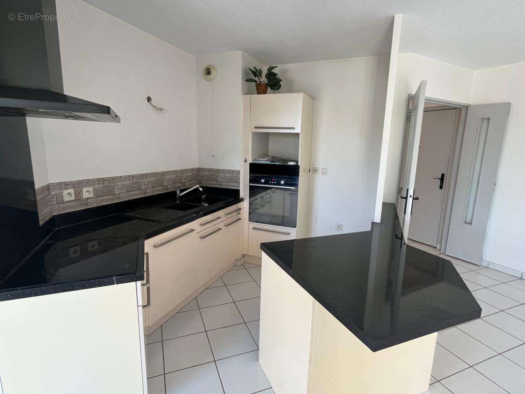 Appartement à PONT-DE-CHERUY