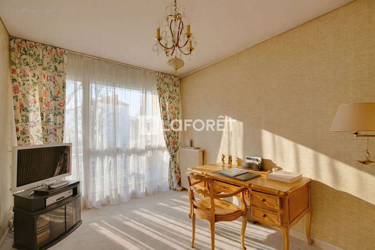 Appartement à BOUGIVAL