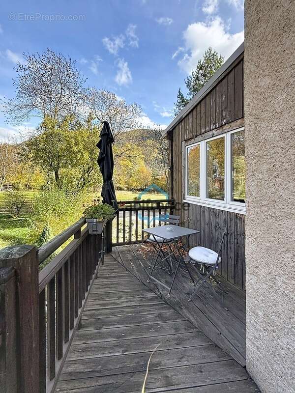 Commerce à VILLARS-COLMARS