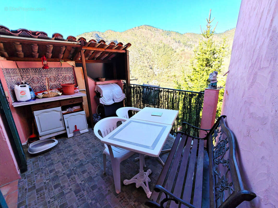 Photo 6 - Maison à UTELLE