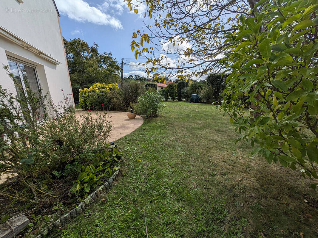 Maison à LA CHAPELLE-SUR-ERDRE