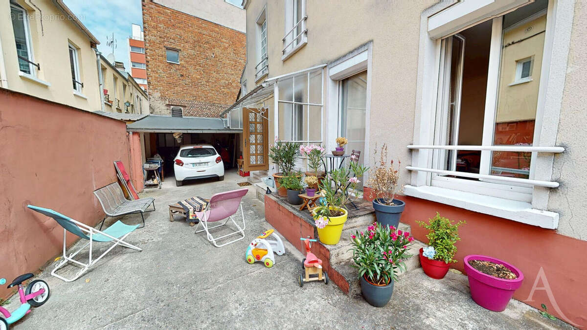 Maison Montreuil 4 pièce(s) 136.5 m2 - photo 18