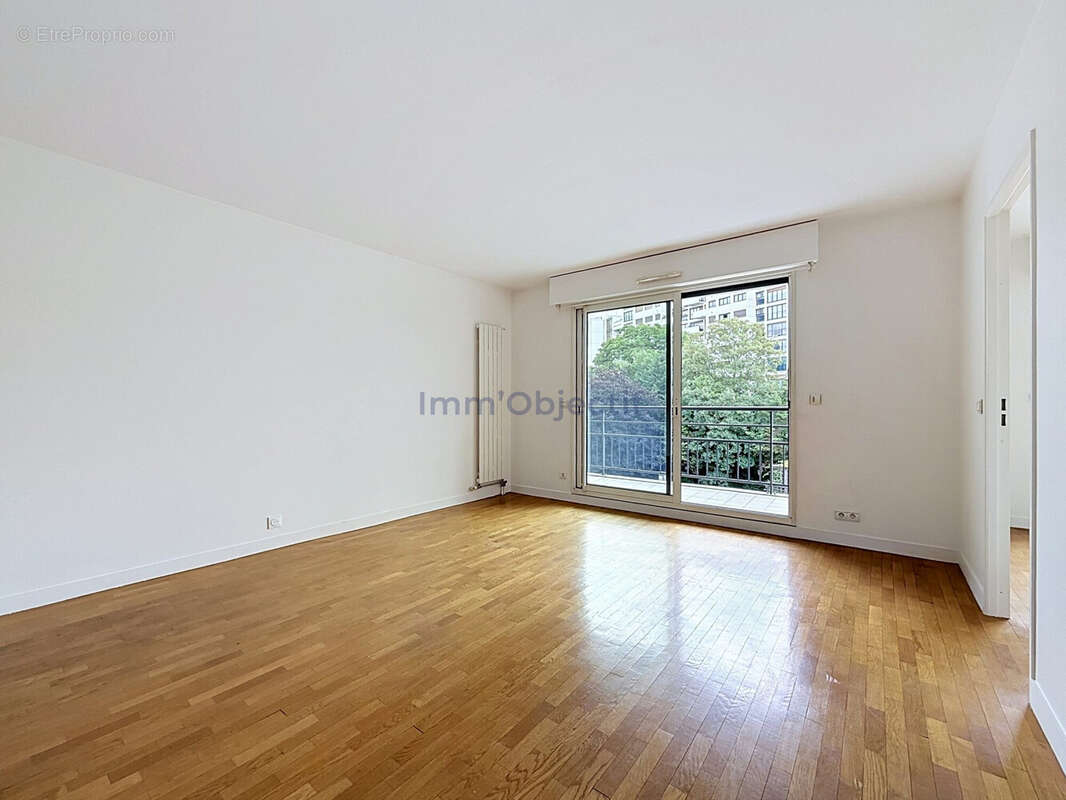 Appartement à PARIS-12E