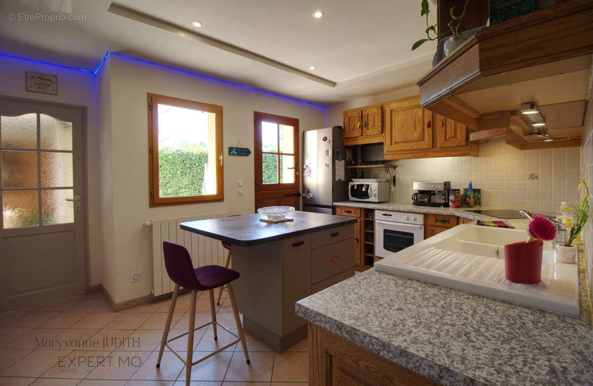 Maison à VILLIERS-SUR-MORIN