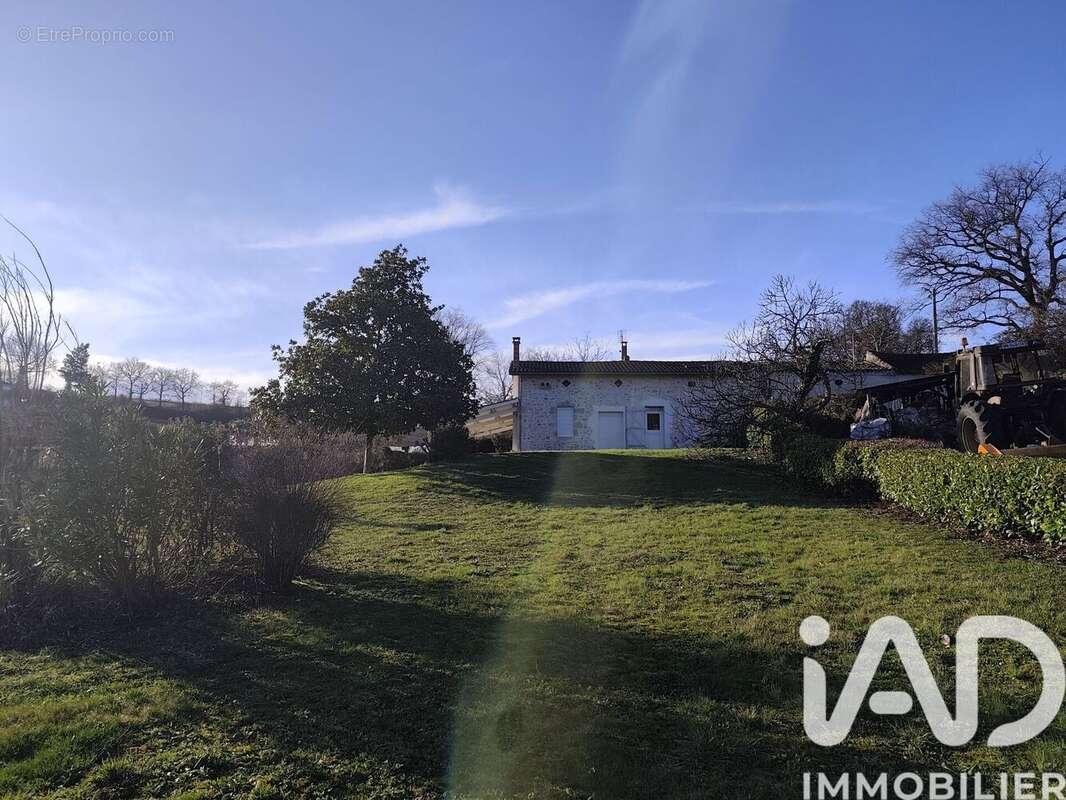 Photo 4 - Maison à LAVARDAC