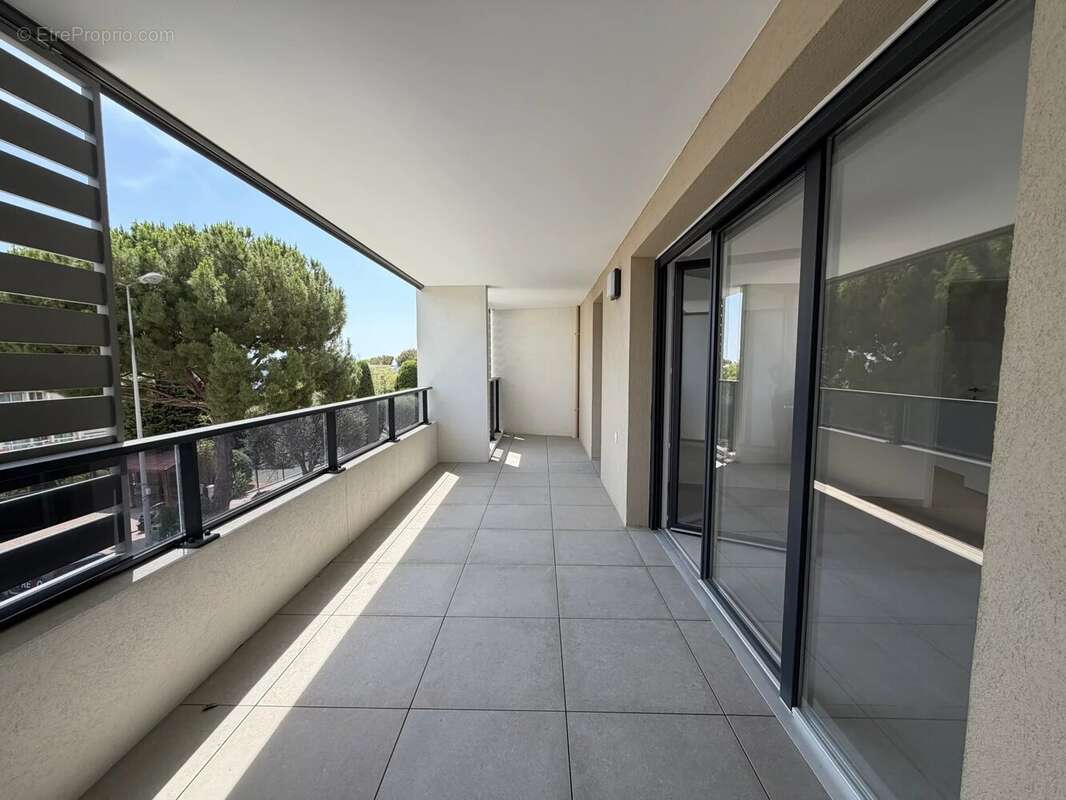 Appartement à CAP-D'AIL