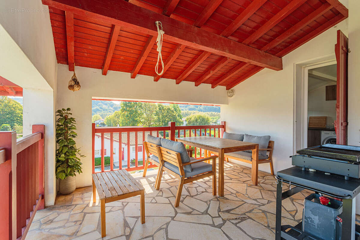 Appartement à SAINT-PEE-SUR-NIVELLE