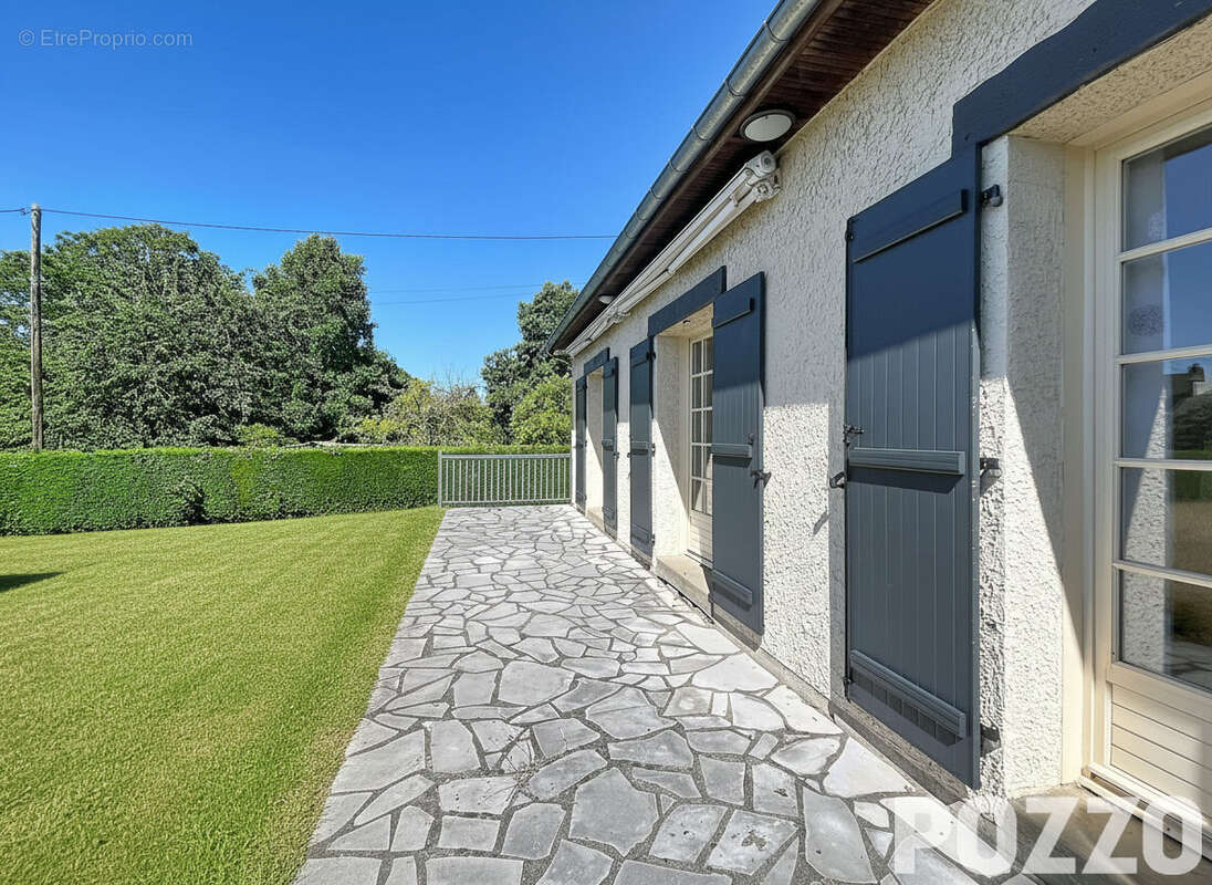A vendre pavillon de 5 pieces (109 m2) a vire-normandie (14) - photo 4