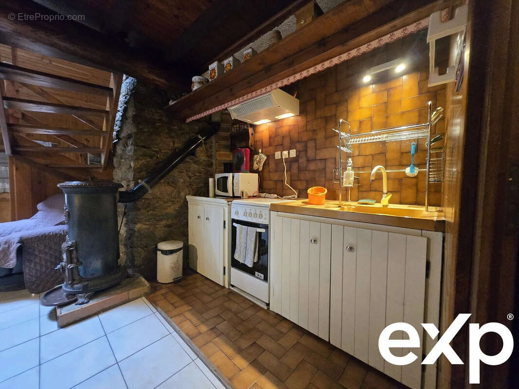 Maison à FONTRABIOUSE